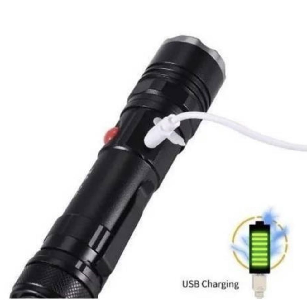 Super Bright LED Torch Flashlight Zoomable W/Clip & Magnet Bottom | T6-26