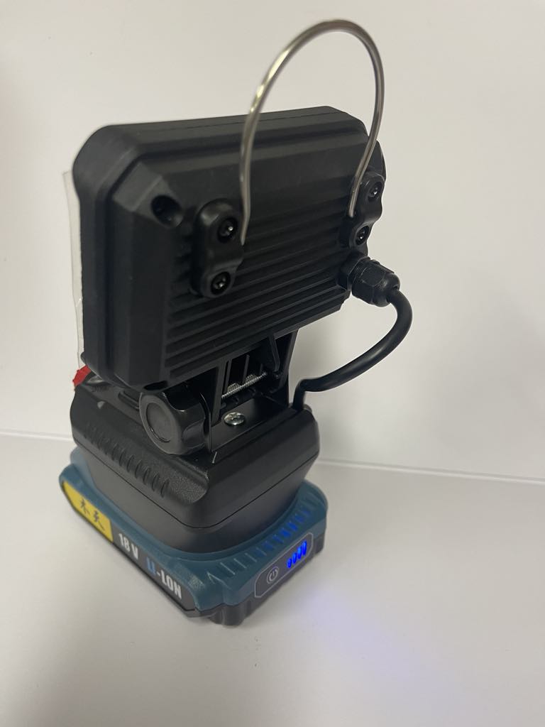 18V Makita Battery Adapter Flood Light W/Battery