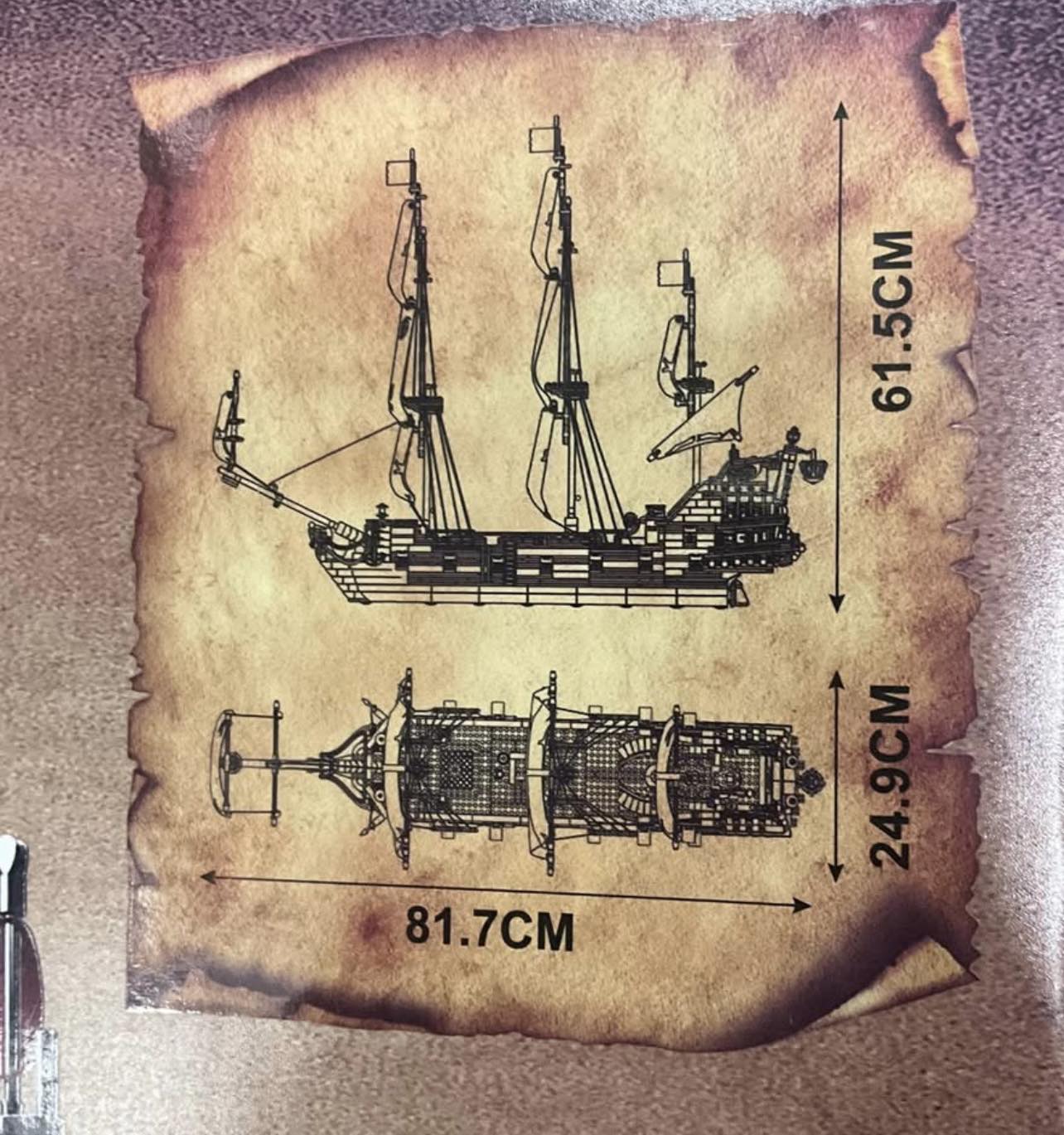 UR GEAR Red Pirates Ship Building Block Set