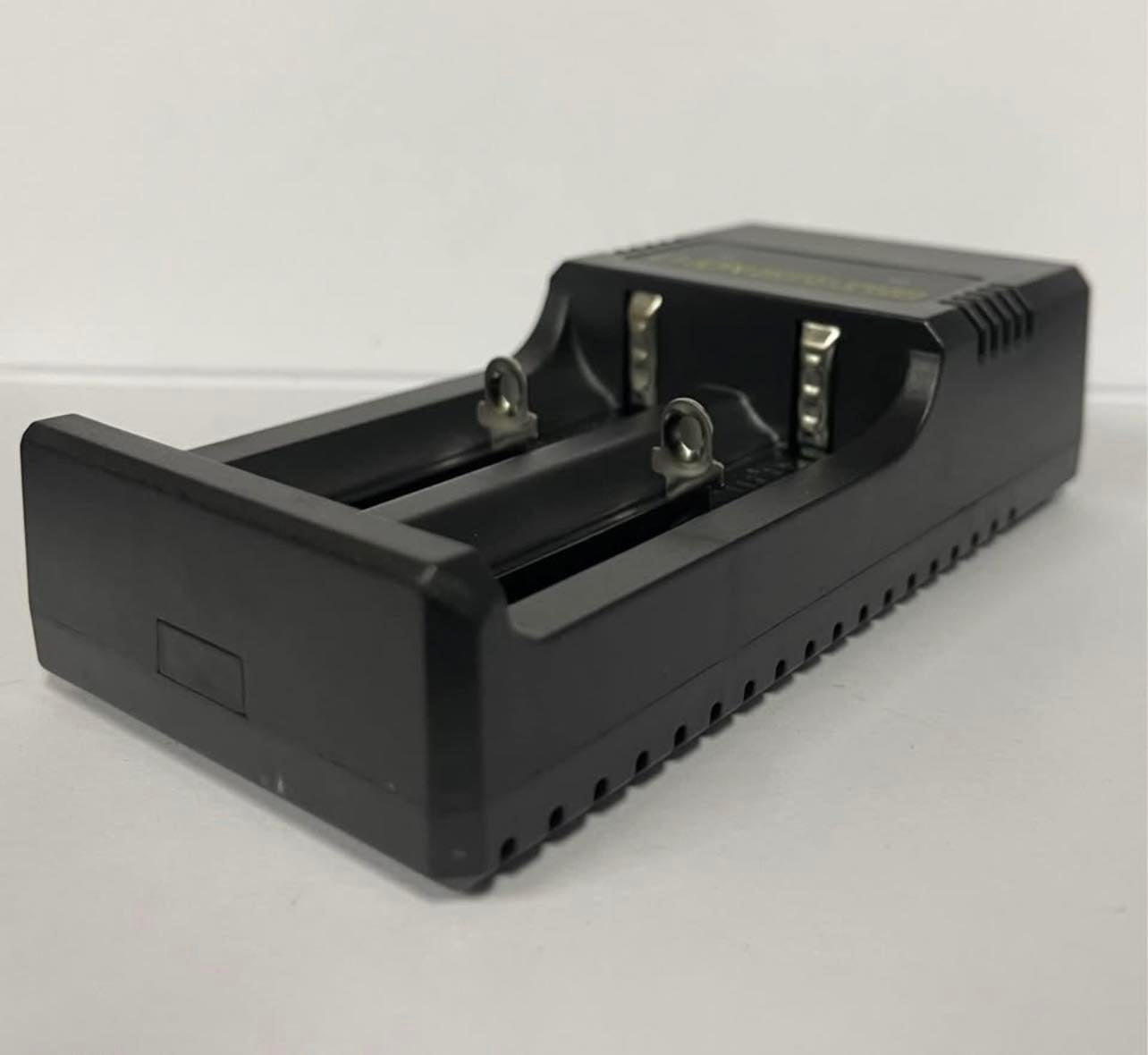 2 Slot 3.7V Lithium Battery USB Dedicated Charger | MS-5D82H