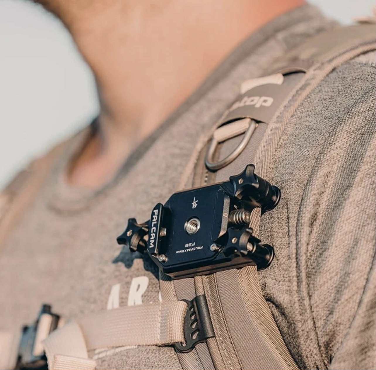 Ulanzi Falcam F38 Quick Release Backpack Strap Mount