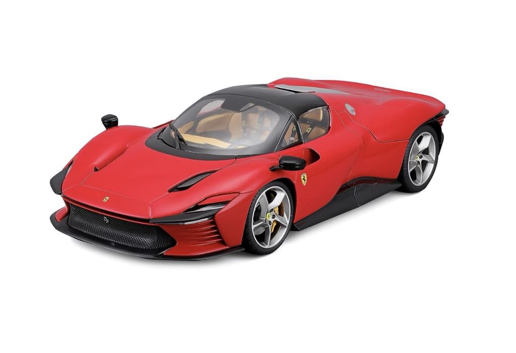 Bburago Ferrari Daytona SP3 - 1:18 Scale Model