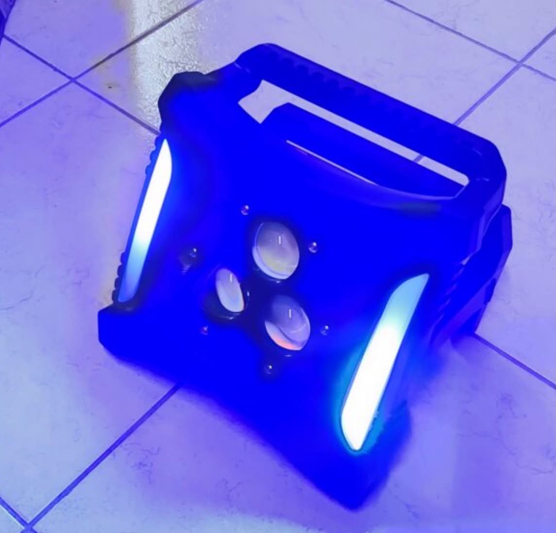 Portable LED Work Lamp W/Battery | 18V Makita Battery | W8142-3
