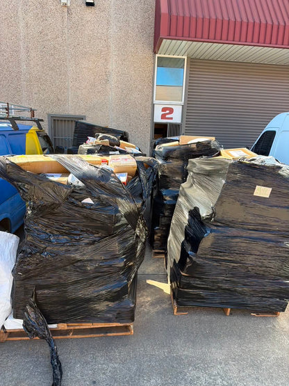 RETURN MYSTERY PALLET – LOADED WITH CLEARANCE GEMS!