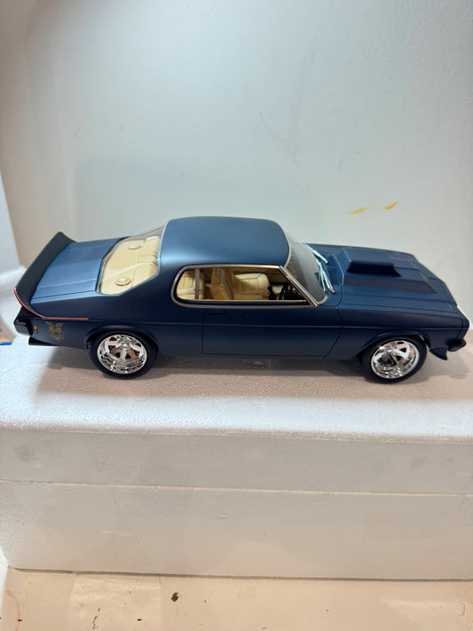 1:18 Scale Holden HQ Monaro Mad Max MFP Nightrider V8 Ace DDA Model Car
