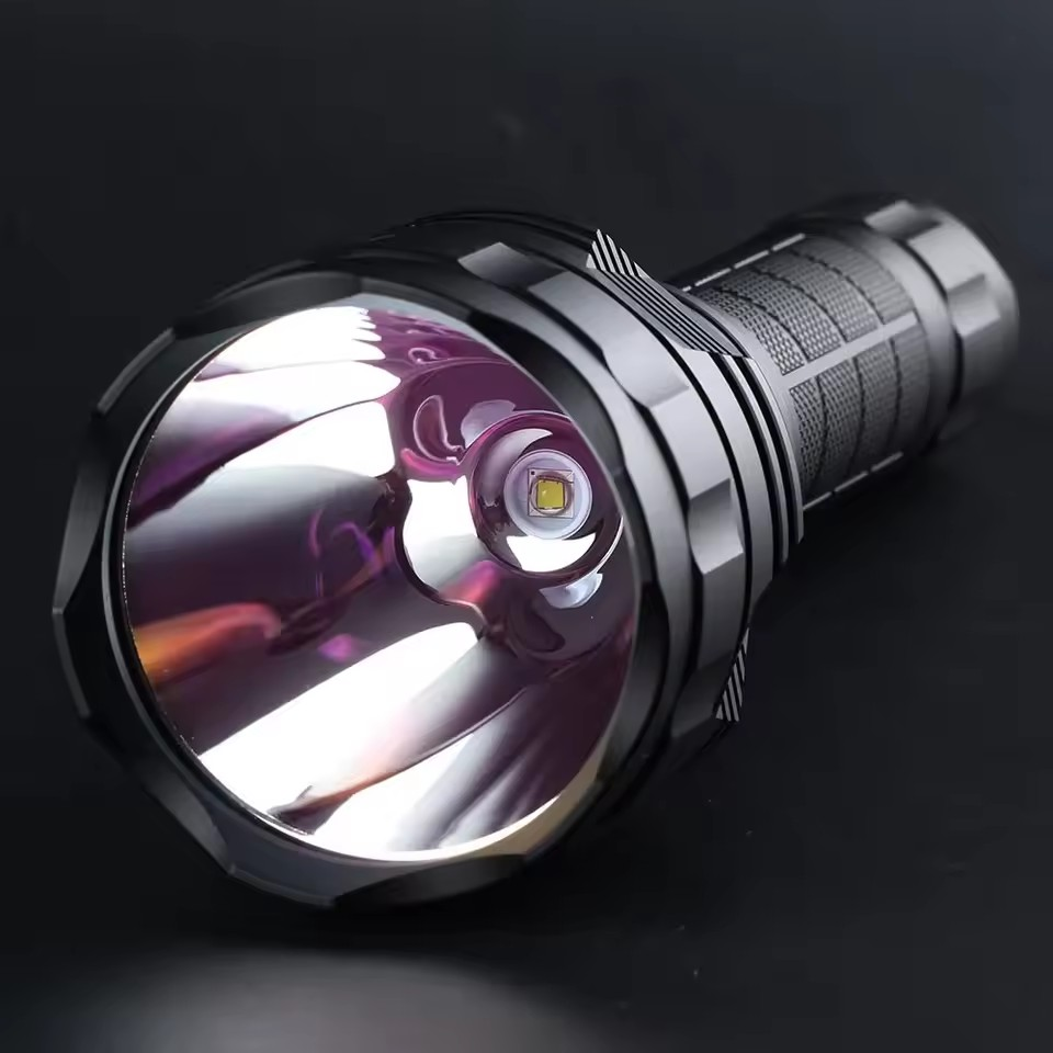CONVOY L21A LED Flashlight Torch 2300lm
