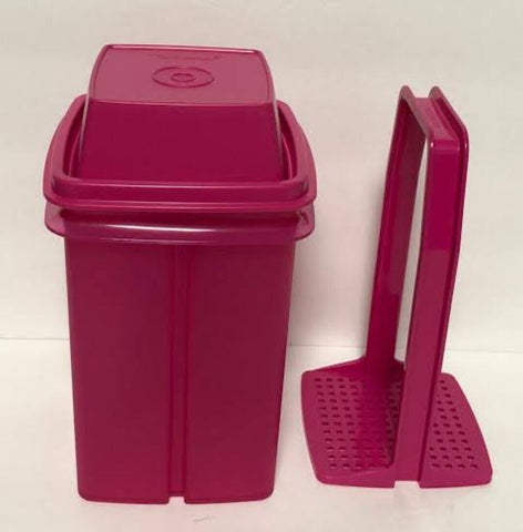 TUPPERWARE Pick-A-Deli Beetroot Pickle Container